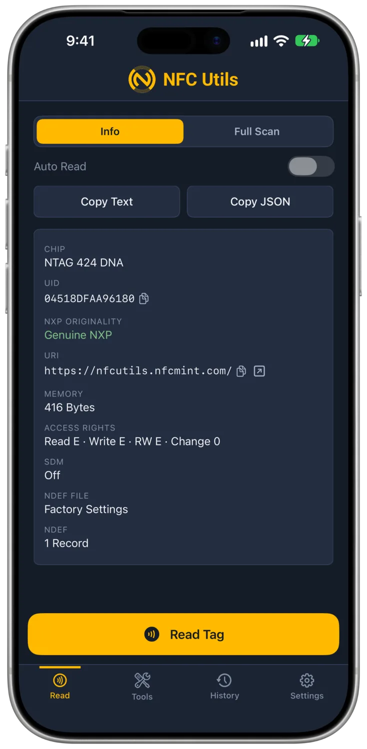 NXPの製造元署名を検証したNTAG 424 DNAの読み取り結果を表示するNFC Utils。